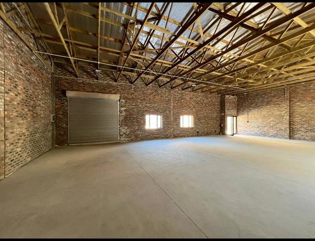 BUSINESS PROPERTY TO RENT IN FAIRVIEW